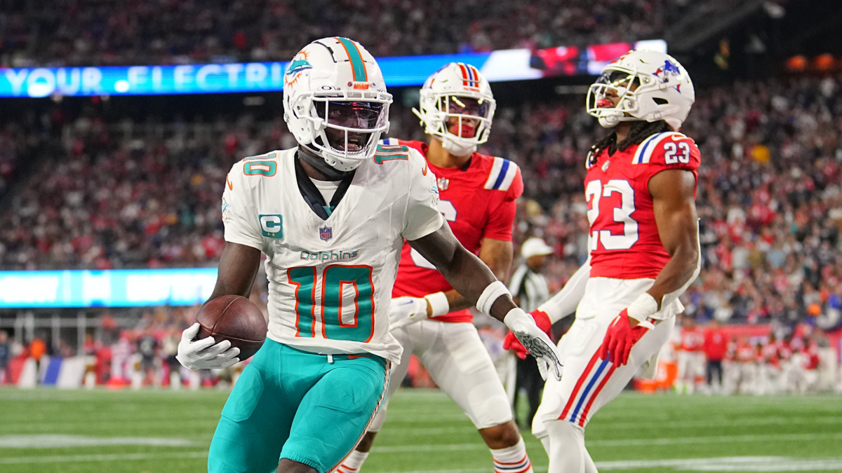 Tyreek Hill breaks silence after Dolphins' release, vows 2026 comeback