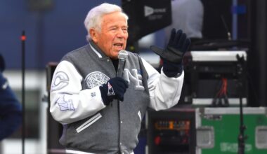 Robert Kraft won't enter Hall of Fame this year, reports say