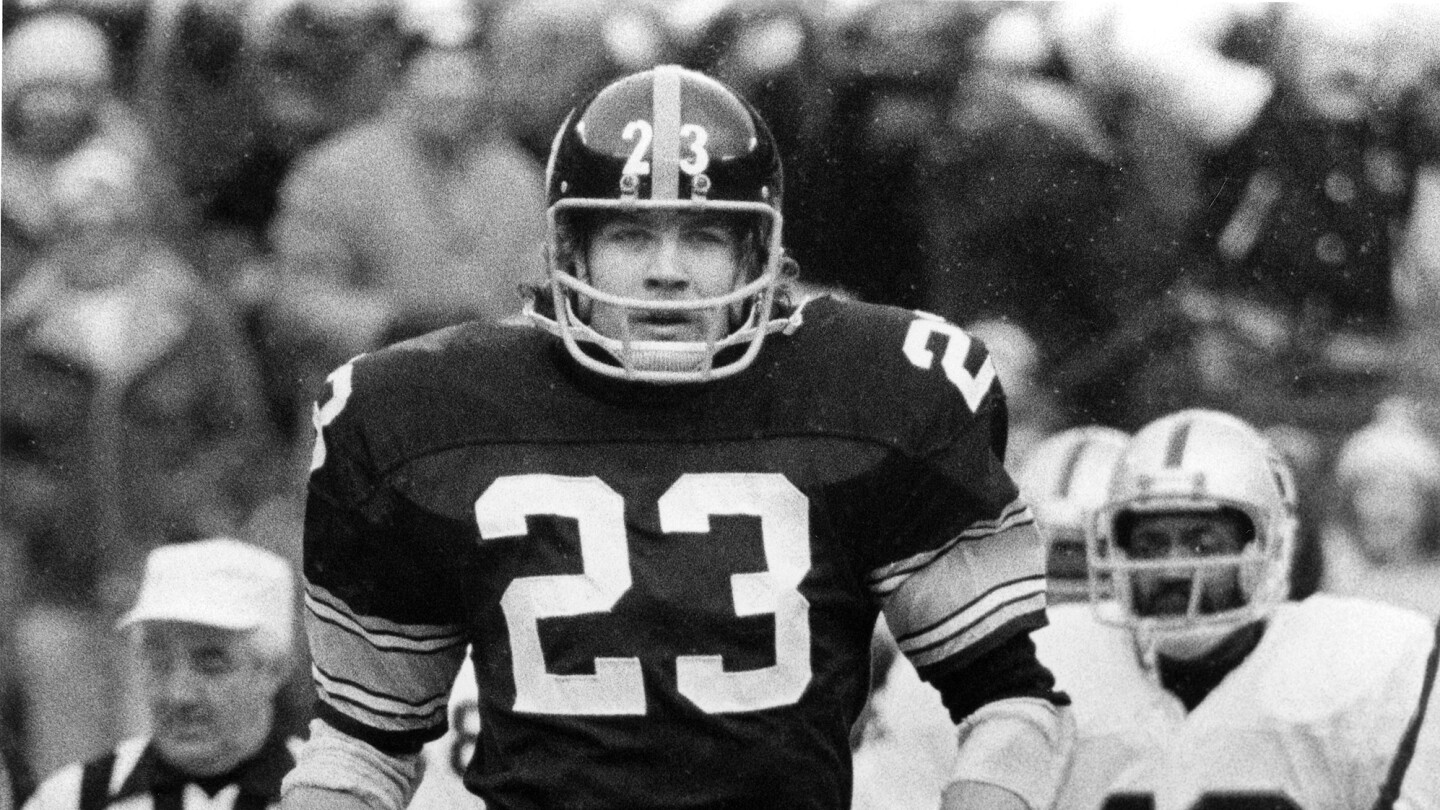Long-time Steelers S Mike Wagner dies at 76