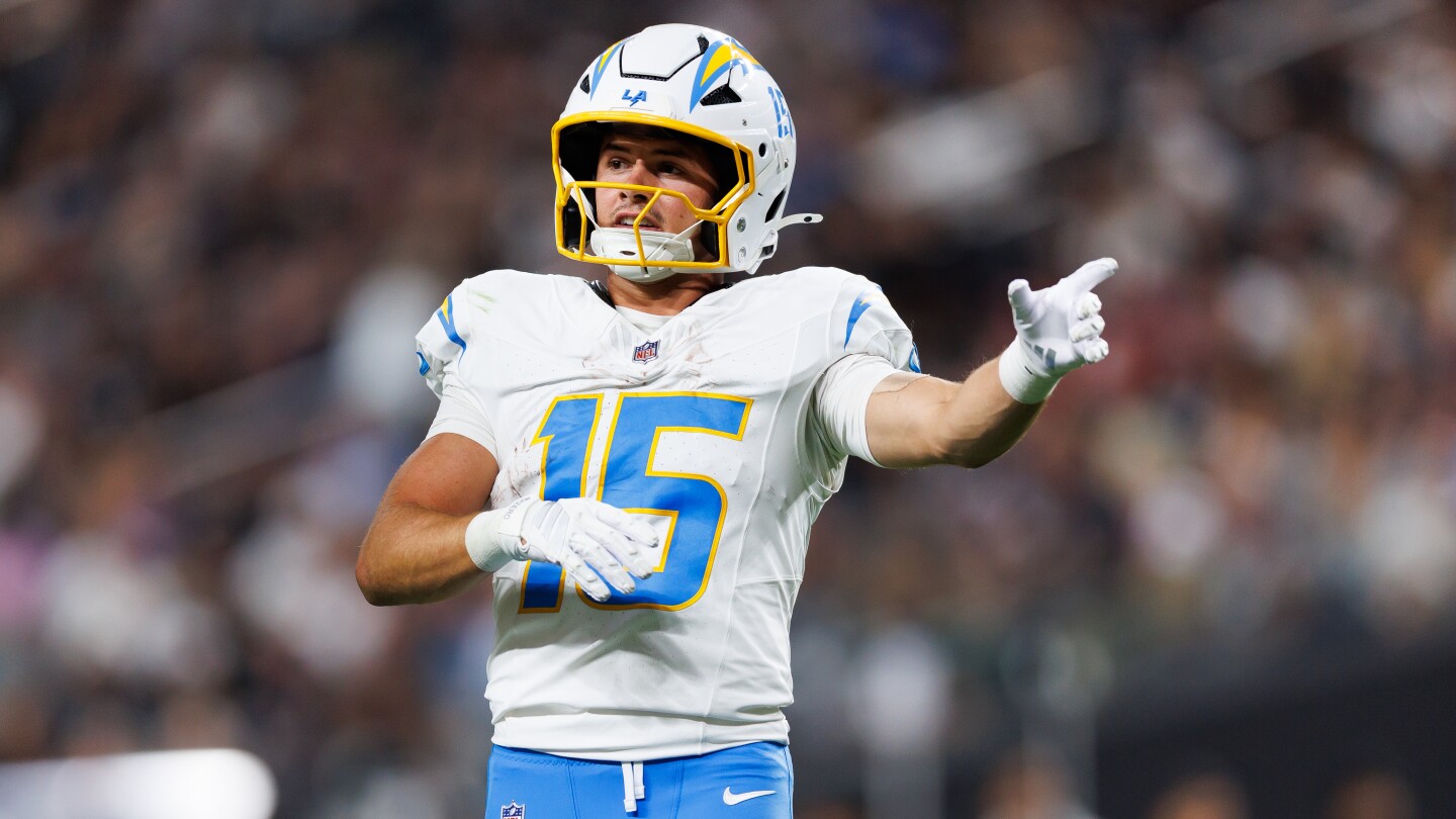 What Mike McDaniel's offense means for Justin Herbert, Ladd McConkey, and Omarion Hampton