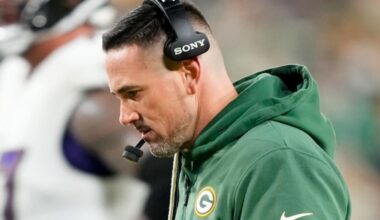 Ranking all 32 NFL coaches from 2025 based on their leaked NFLPA report card grade