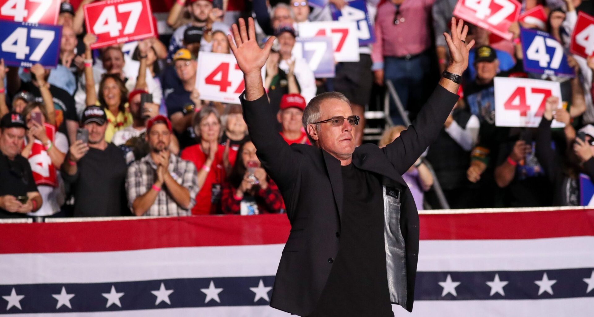 Brett Favre Rips The NFL For Abandoning Longtime Fans On Tomi Lahren Show