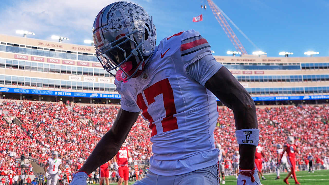 WRs Carnell Tate, Makai Lemon are fans of Jayden Daniels, Terry McLaurin