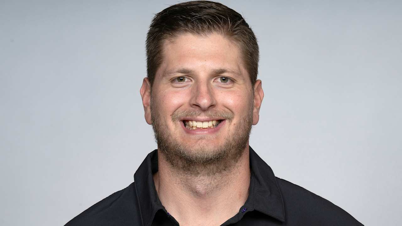 Browns hire former Ravens assistant Travis Switzer as offensive coordinator
