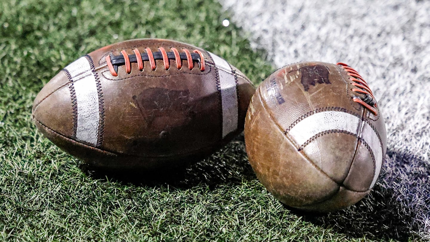 Two Iowa High Schools Combine To Form One Football Team