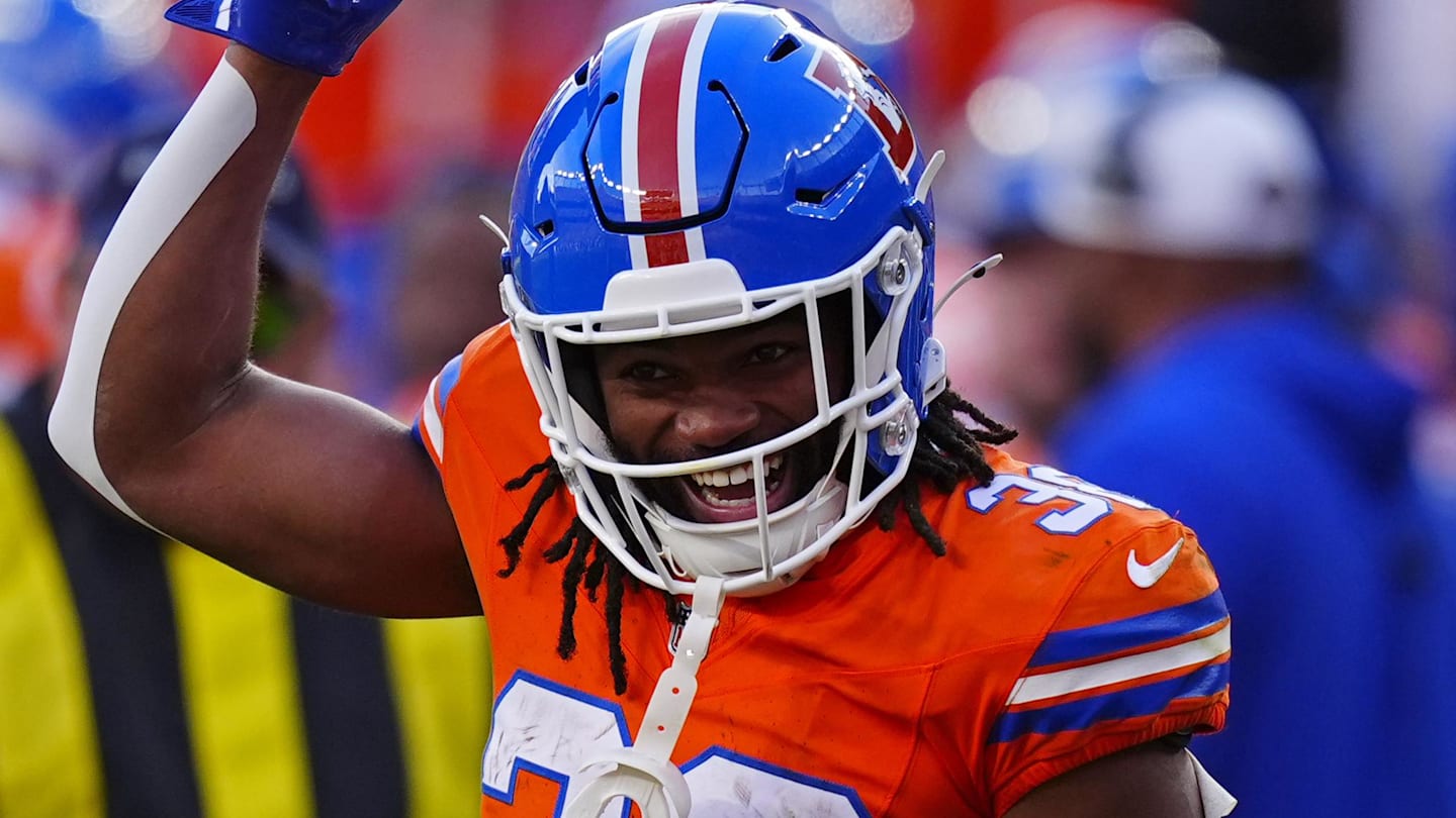 Denver Broncos RB Jaleel McLaughlin