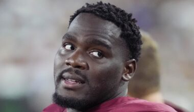 Washington Commanders offensive lineman Chris Paul