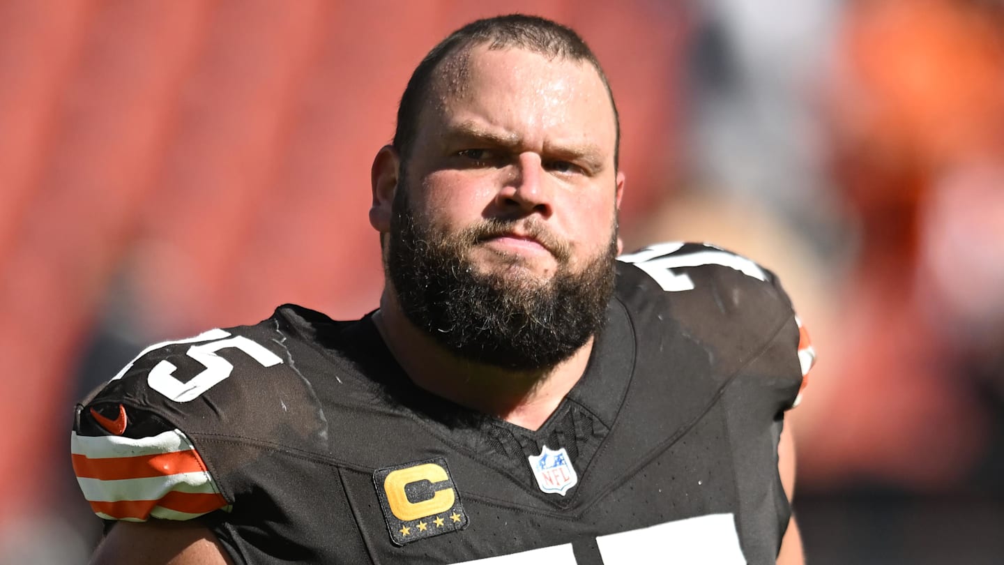 Seahawks Urged to Sign $107 Million Pro Bowler to Help Offense