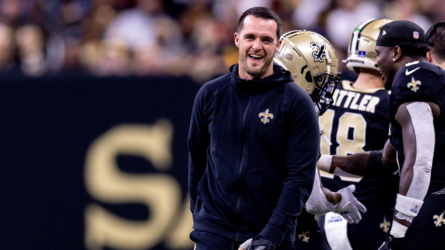 Derek Carr-to-Jets Idea Picks Up Steam From Podcast Comment