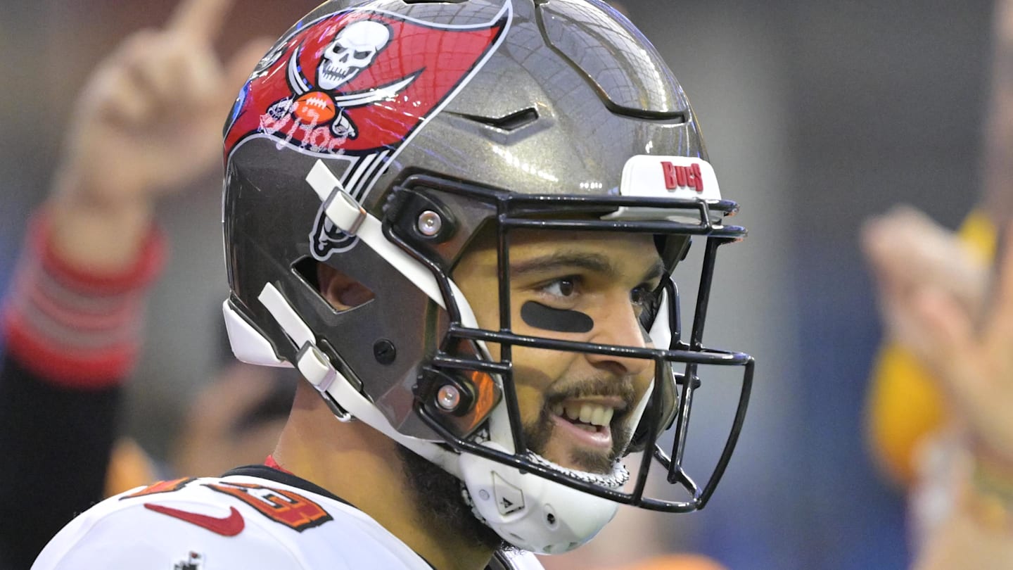 Mike Evans will have plenty of suitors when he enters the free agency market this week.