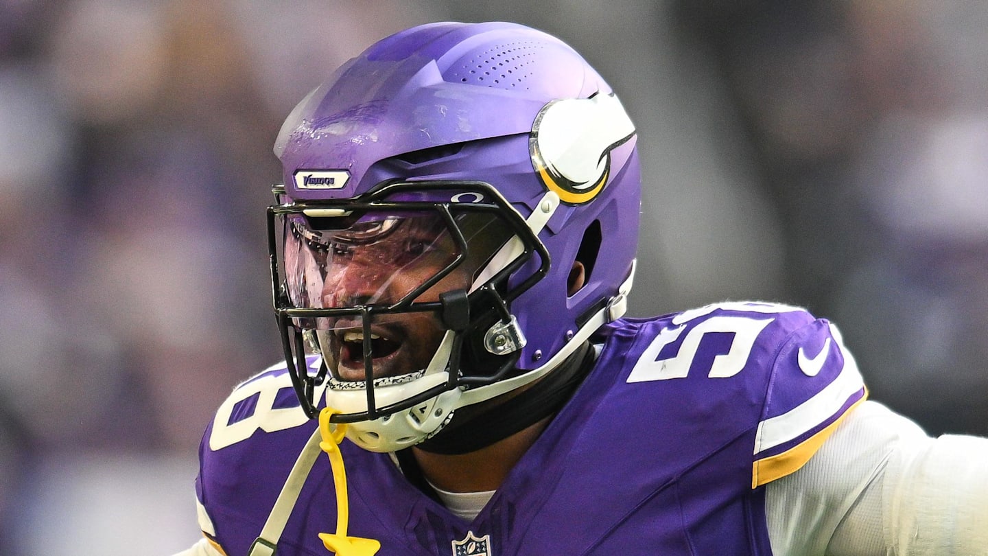 Minnesota Vikings linebacker Jonathan Greenard