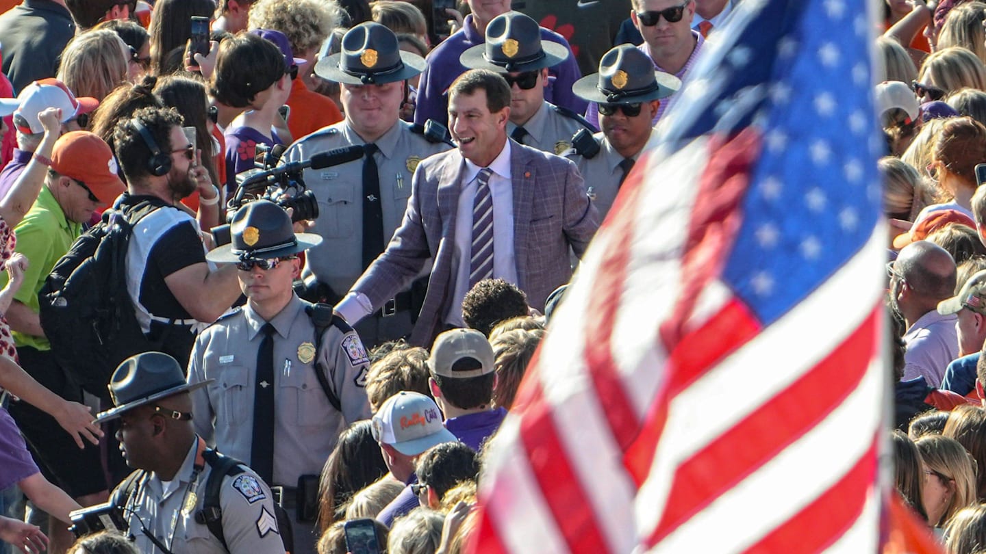 187-Win Head Coach Faces Hot Seat Pressure Ahead of 2026 College Football Season