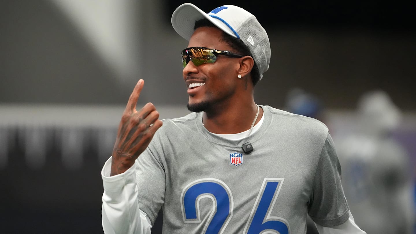 Feb 1, 2026; San Francisco, CA, USA; Chicago Bears cornerback Nahshon Wright (26) during NFC practice at the Flag Fieldhouse Moscone Center South Building.