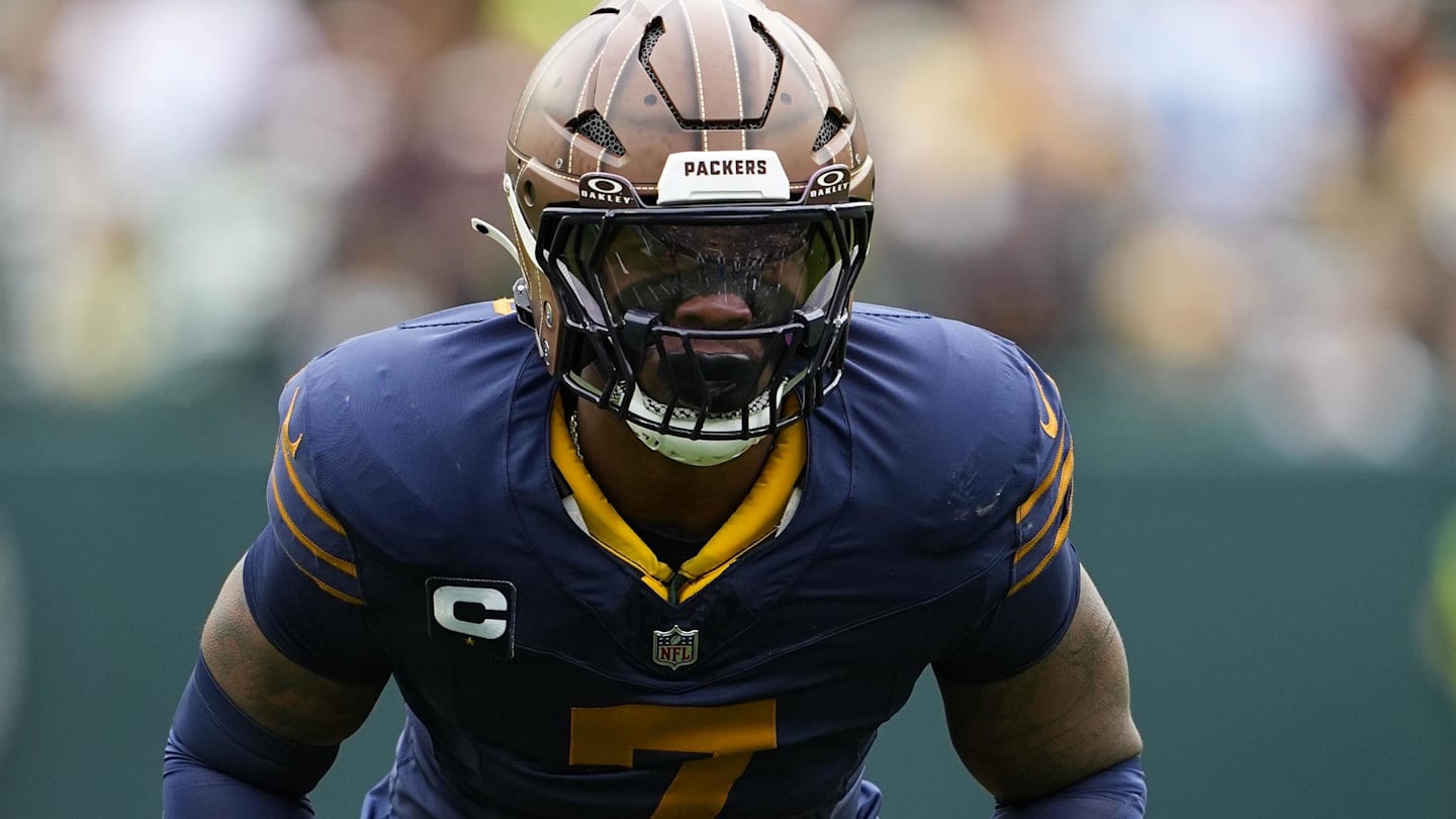 Nov 2, 2025; Green Bay, Wisconsin, USA;  Green Bay Packers linebacker Quay Walker (7) during the game against the Carolina Panthers at Lambeau Field.