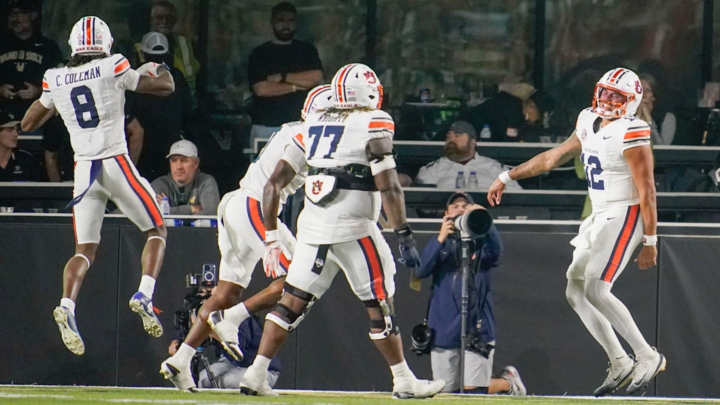 Former Auburn Tigers quarterback Ashton Daniels may not actually be in a QB competition with the Florida State Seminoles