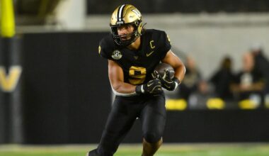 Titans Meet With Promising TE Ahead of Draft