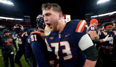 Texans Showing Strong Interest in Illinois OL Prospect