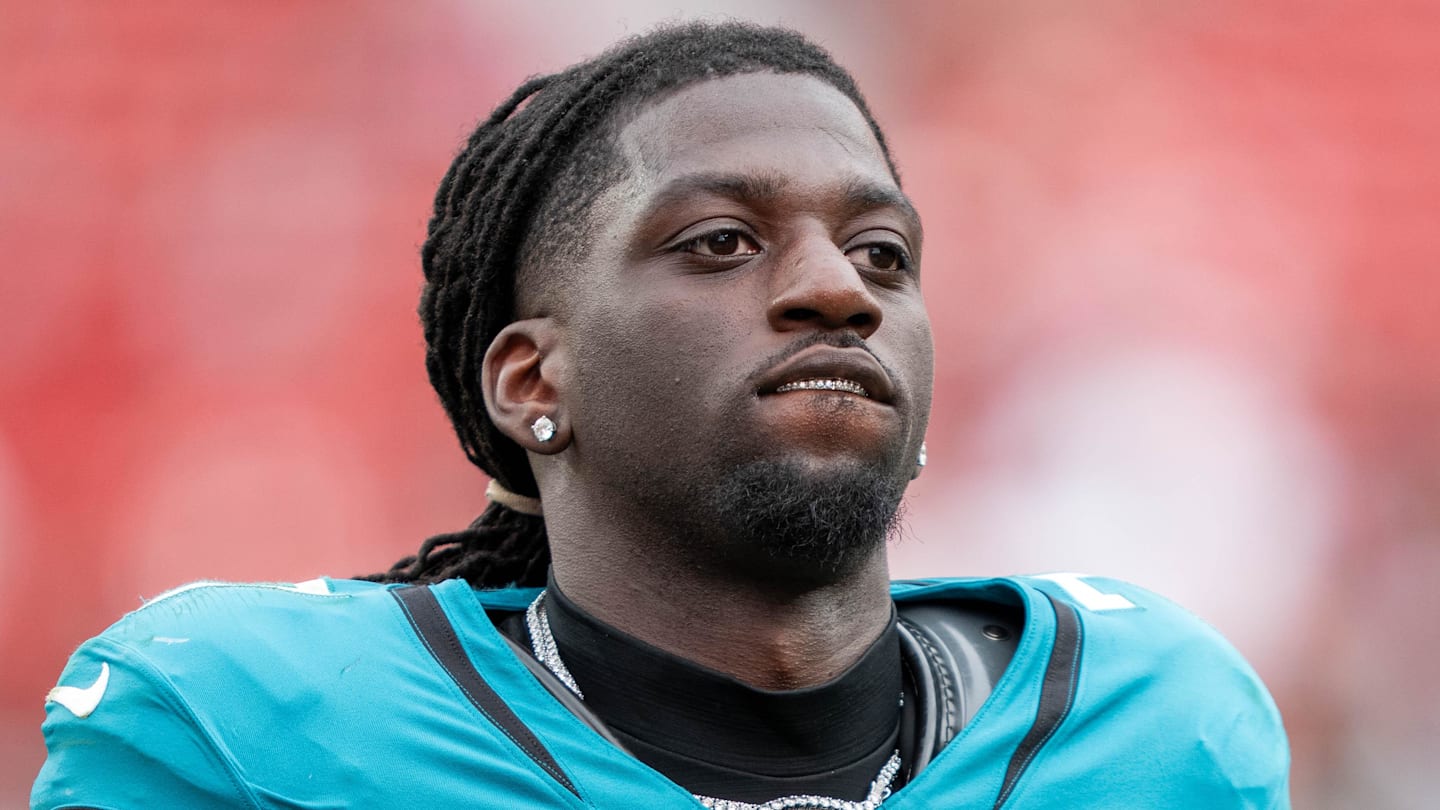 September 28, 2025; Santa Clara, California, USA; Jacksonville Jaguars wide receiver Brian Thomas Jr. (7) after the game against the San Francisco 49ers at Levi's Stadium.
