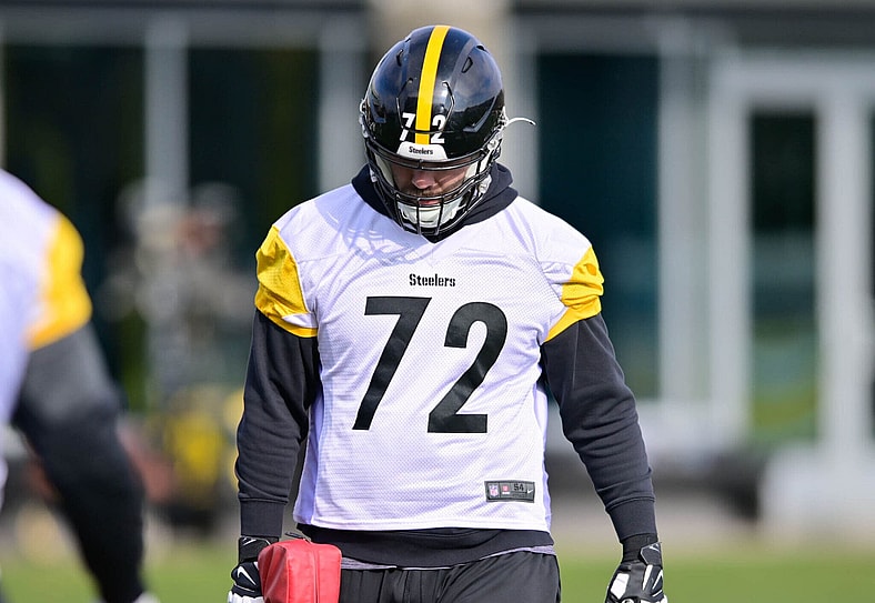 Pittsburgh Steelers OT Kellen Diesch UFL