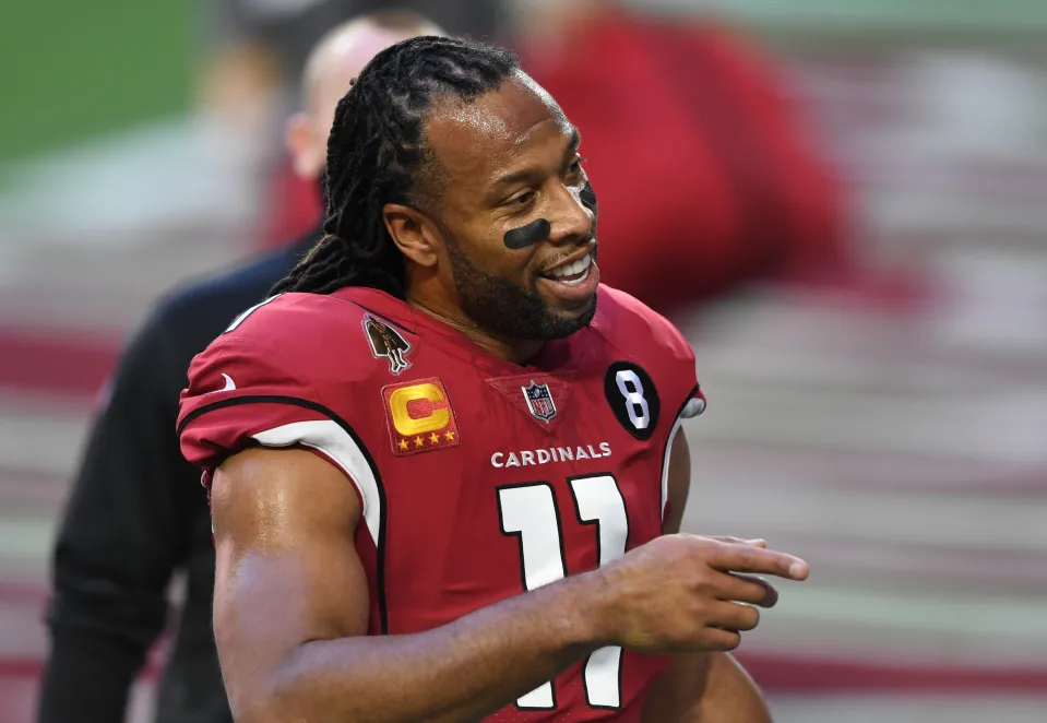 Larry Fitzgerald #11 of the Arizona Cardinals prepares for a game against the San Francisco 49ers at State Farm Stadium on December 26, 2020 in Glendale, Arizona.