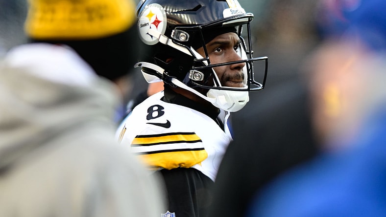 Pittsburgh Steelers P Corliss Waitman