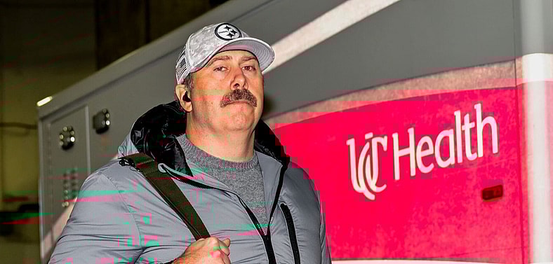 Steelers offensive coordinator Arthur Smith