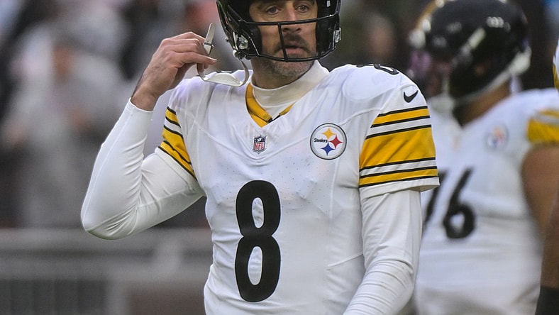 Pittsburgh Steelers QB Aaron Rodgers