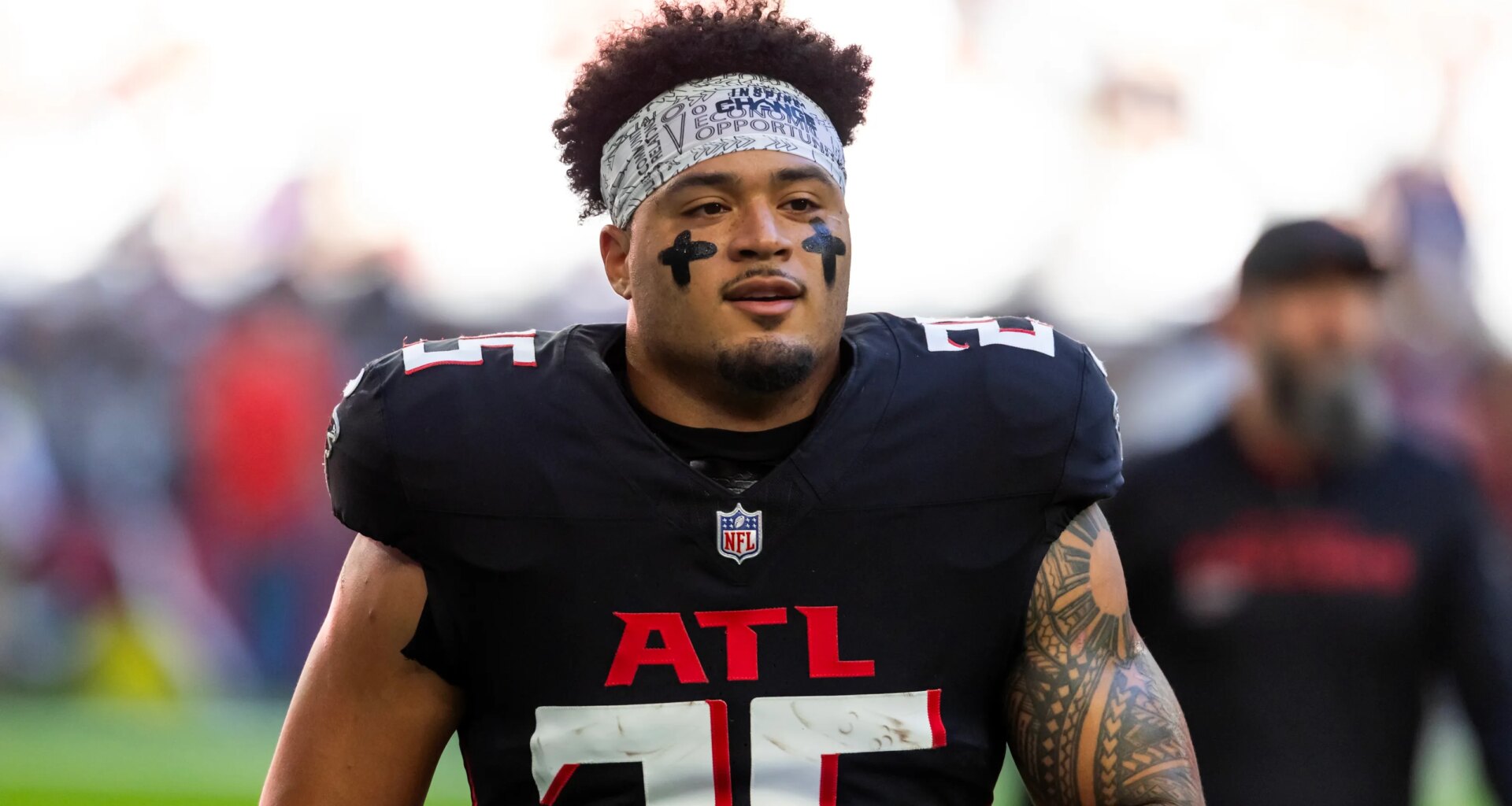 Tyler Allgeier, Kaden Elliss top list