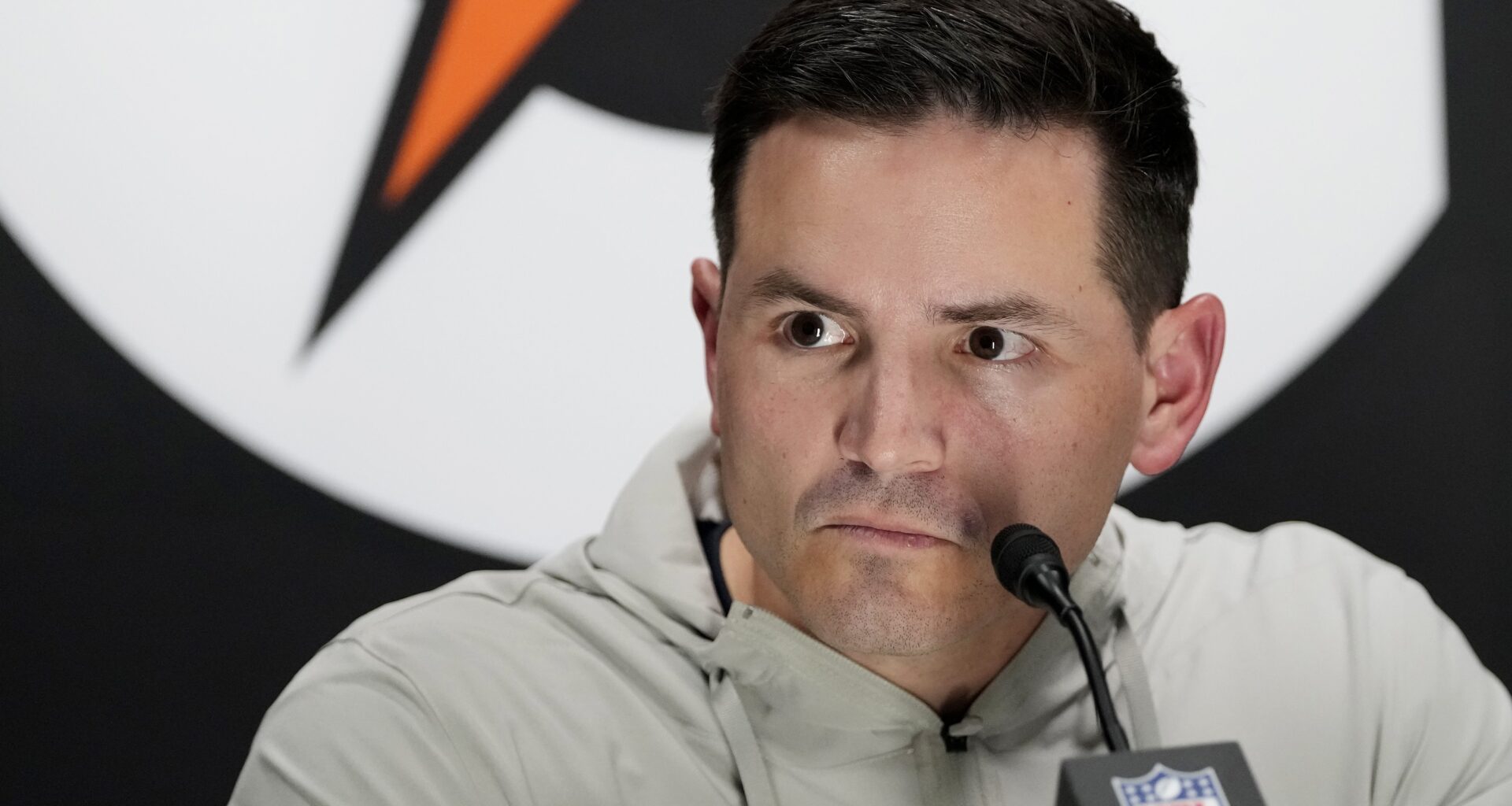 SEA Warned on $32 Million Star Amid Retirement Talk