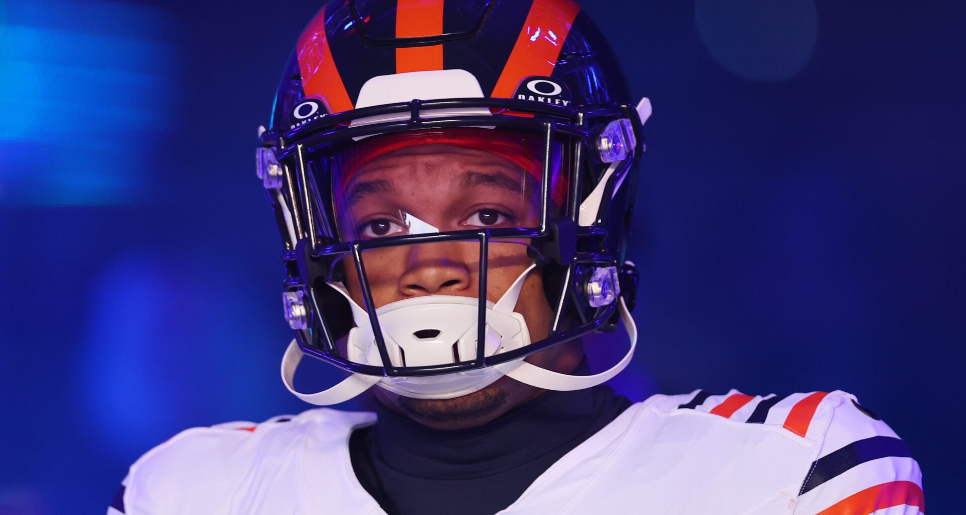 DJ Moore Breaks Silence After Star WR Traded From Bears to Bills