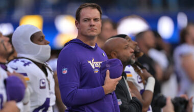 Local Insider Narrows MN Vikings QB List to Three... Not One