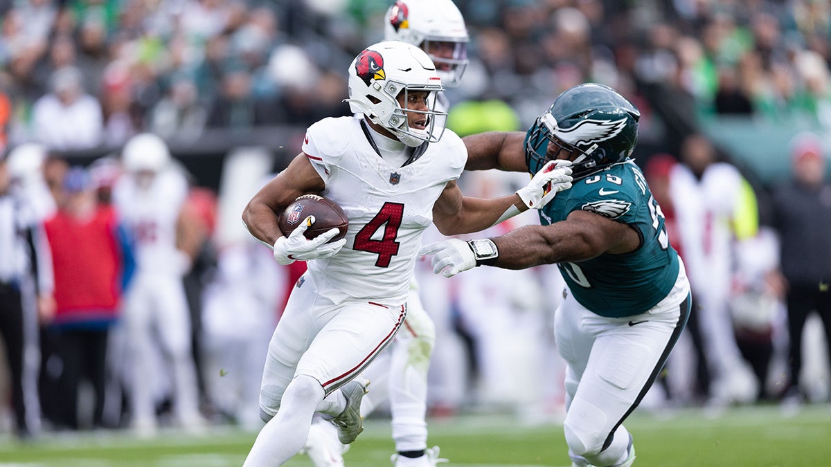 Rondale Moore vs the Eagles