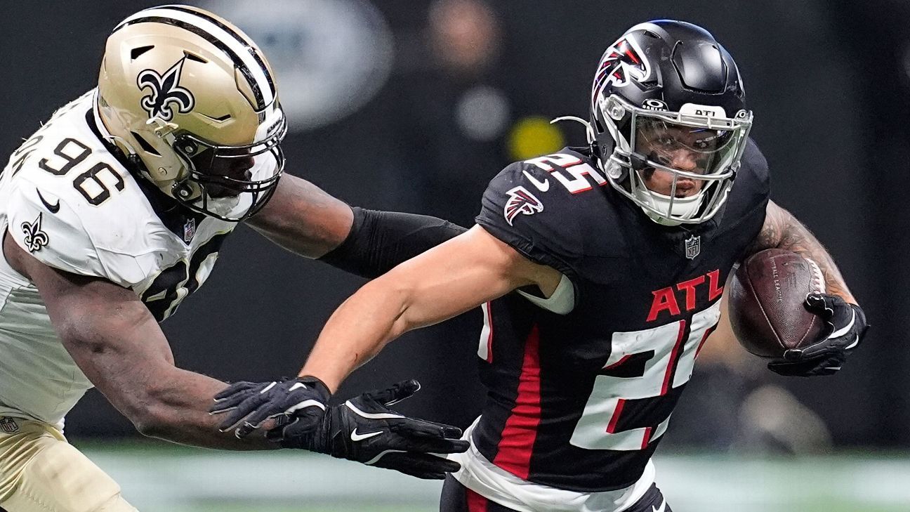 Cardinals 2026 free agency tracker: Offseason moves, signings