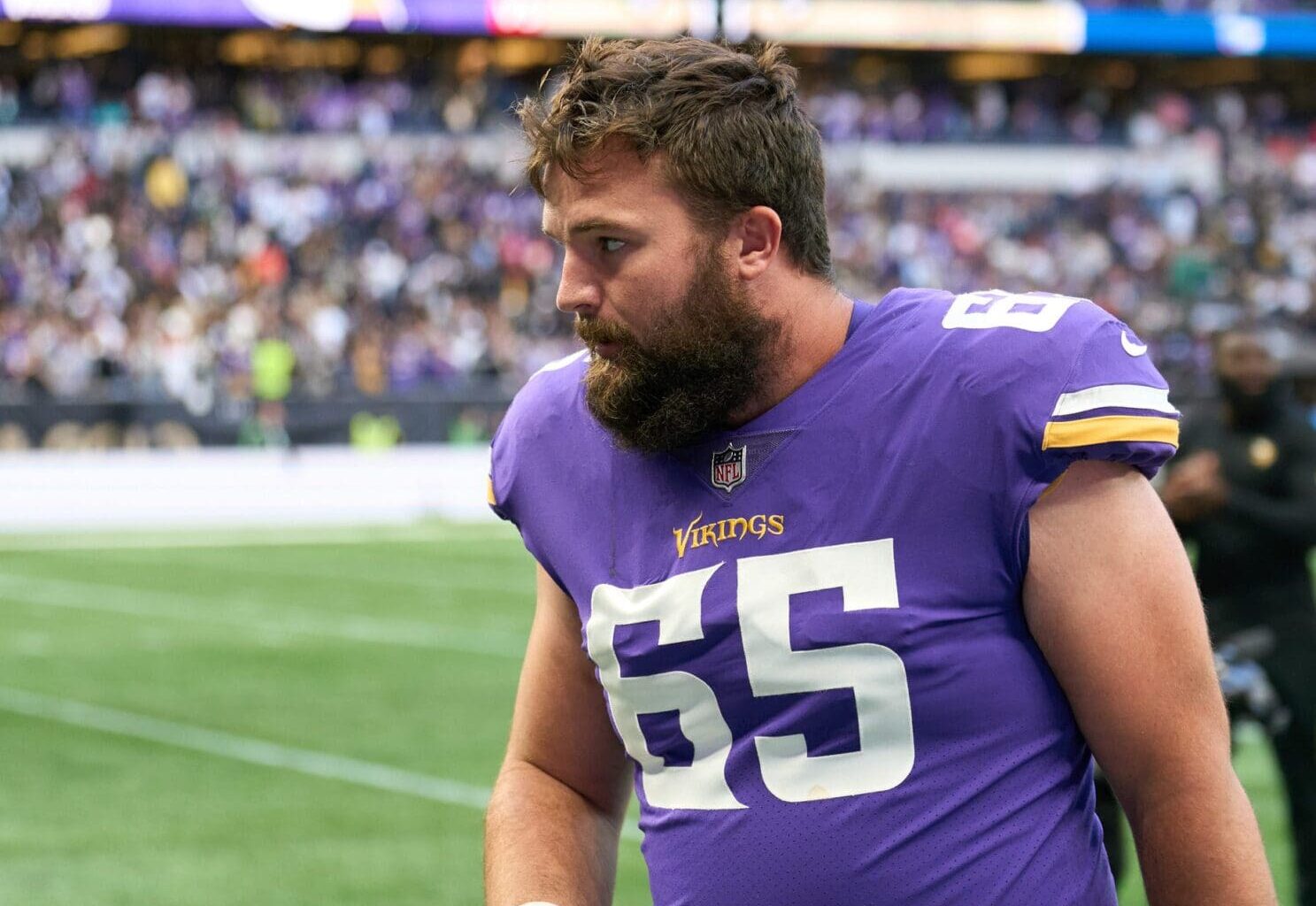 Titans Signing C Austin Schlottman To Two-Year Deal