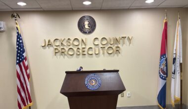 Jackson County prosecutor says Missouri self-defense law tied her hands in Chiefs parade shooting case