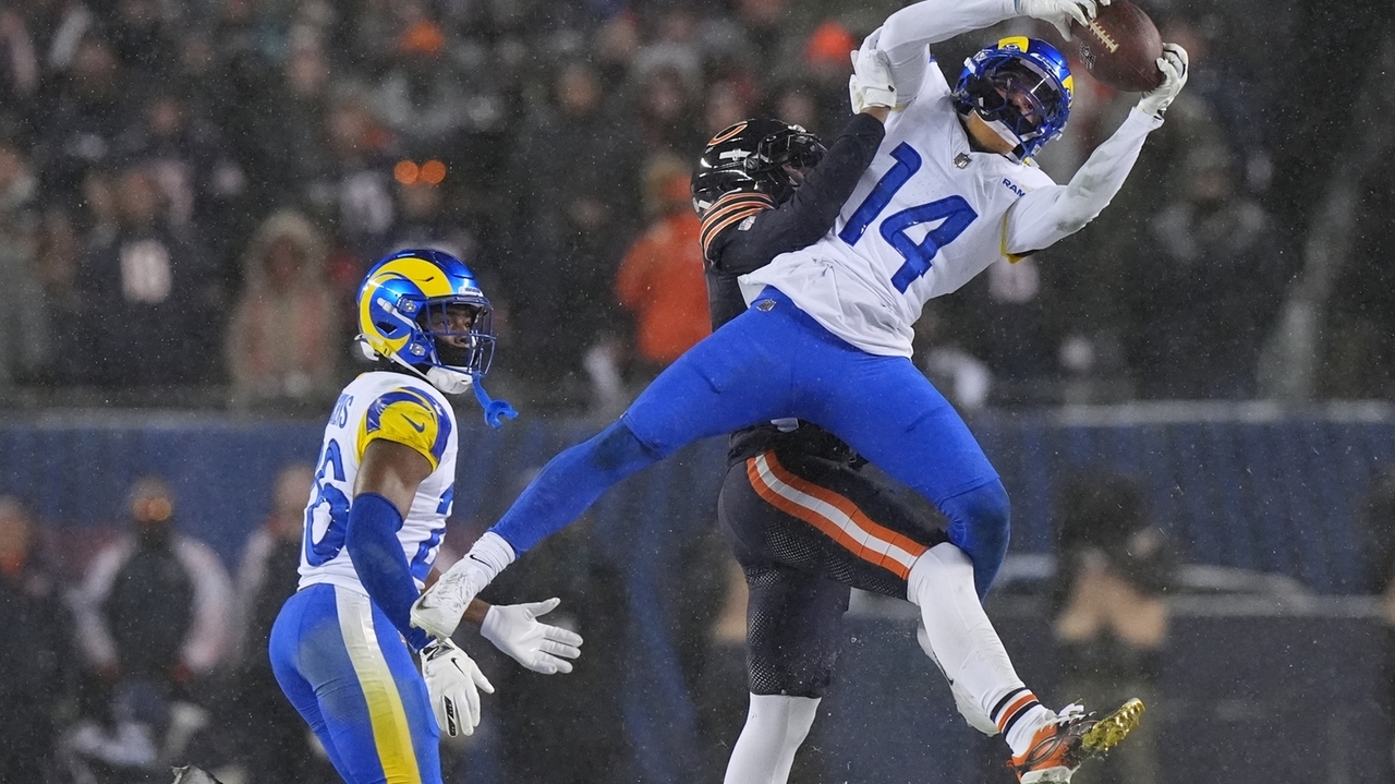 Cowboys agree to terms with CB Cobie Durant, who had NFL-best 3 interceptions in 2025 playoffs