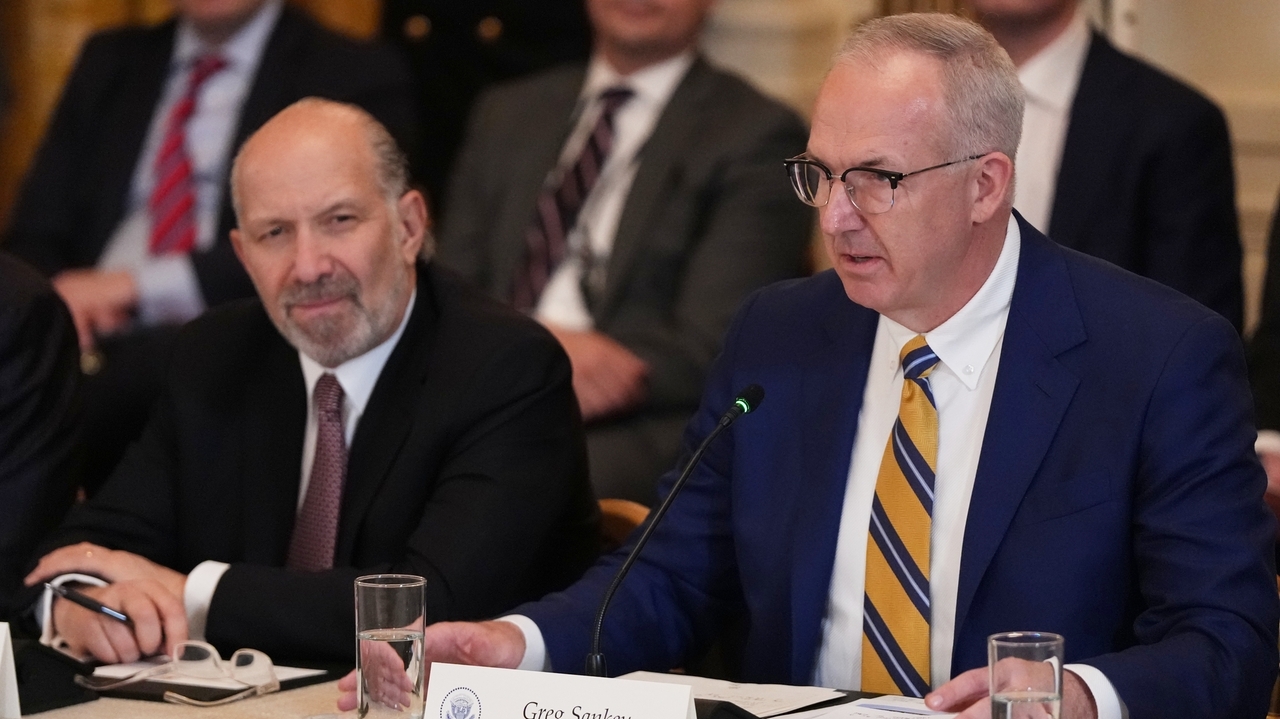 SEC's Sankey says language in tampering rules is 'archaic' and NCAA needs to adjust quickly