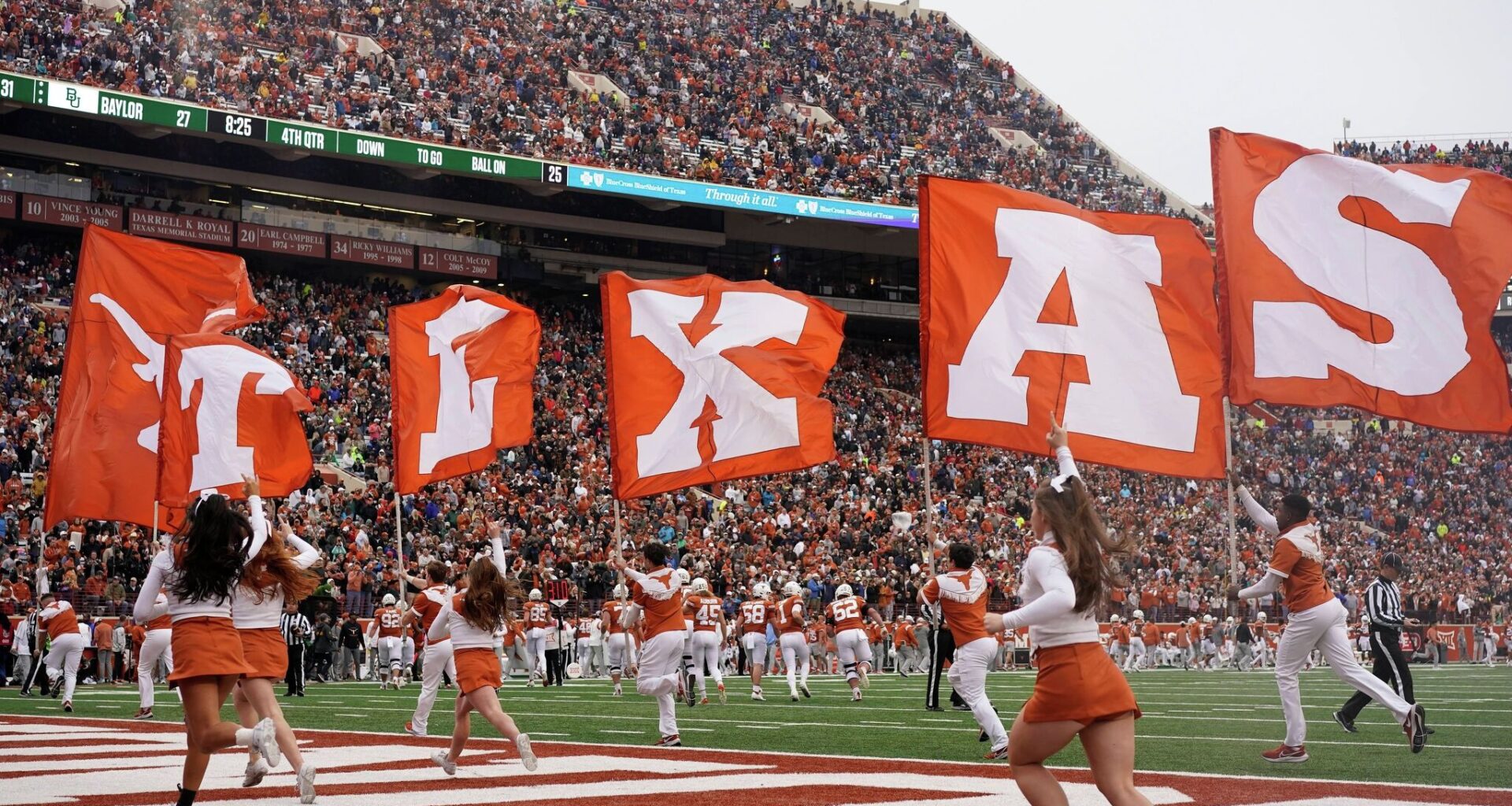 Texas Longhorns, other colleges workforce, pay shift amid NCAA changes