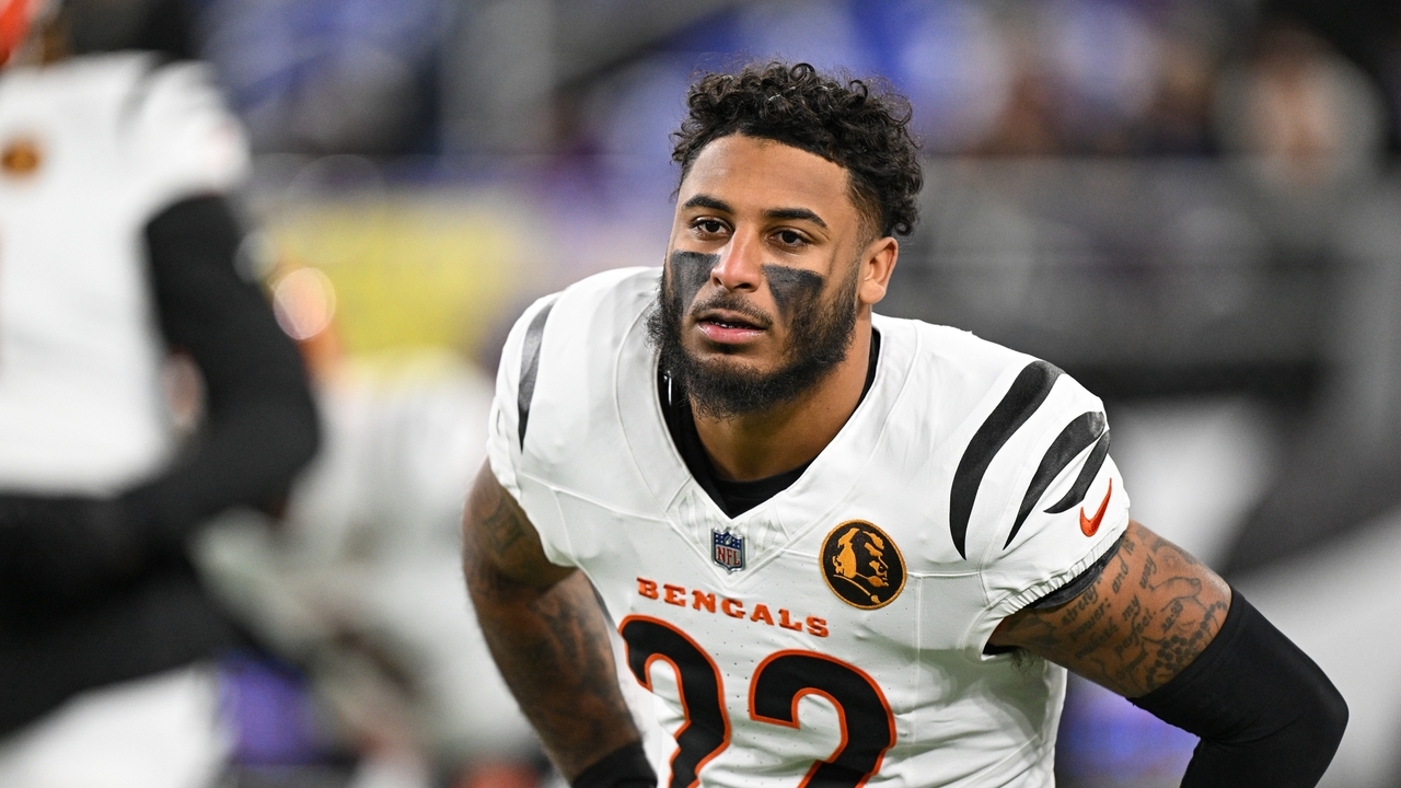 Bills continue adding to secondary by signing safety Geno Stone to a 1-year contract