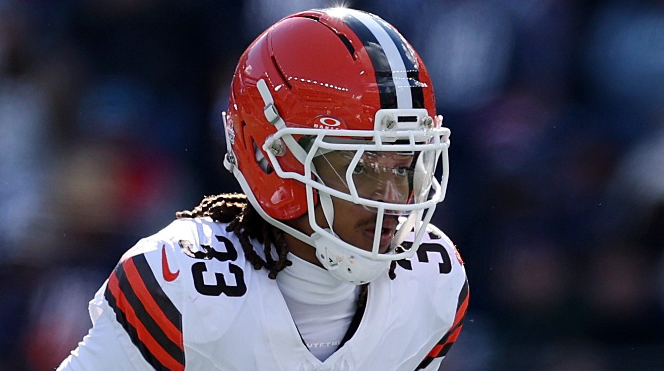 Browns Defender Lands 7-Figure Bonus Bump