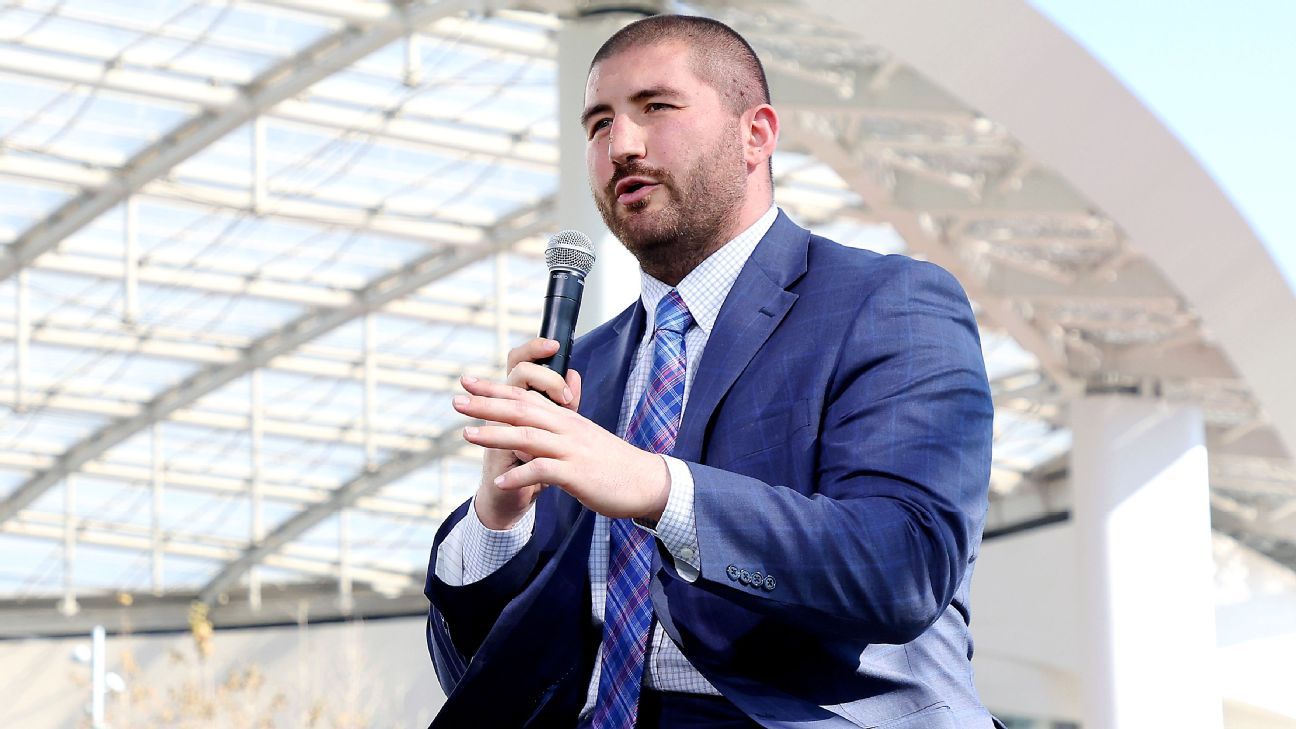 NFLPA elects former OL JC Tretter as next executive director