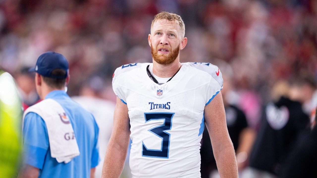Vikings agree to terms with veteran punter Johnny Hekker, a 4-time All-Pro