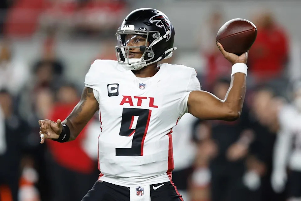 Michael Penix Jr. #9 of the Atlanta Falcons passes the ball against the San Francisco 49ers during the third quarter in the game at Levi’s Stadium on October 19, 2025 in Santa Clara, California. Getty Images