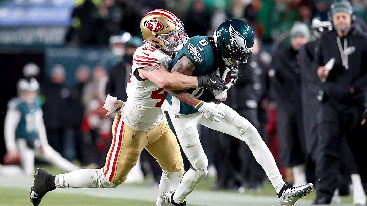 49ers officially announce re-signing LB Garret Wallow to a one-year deal