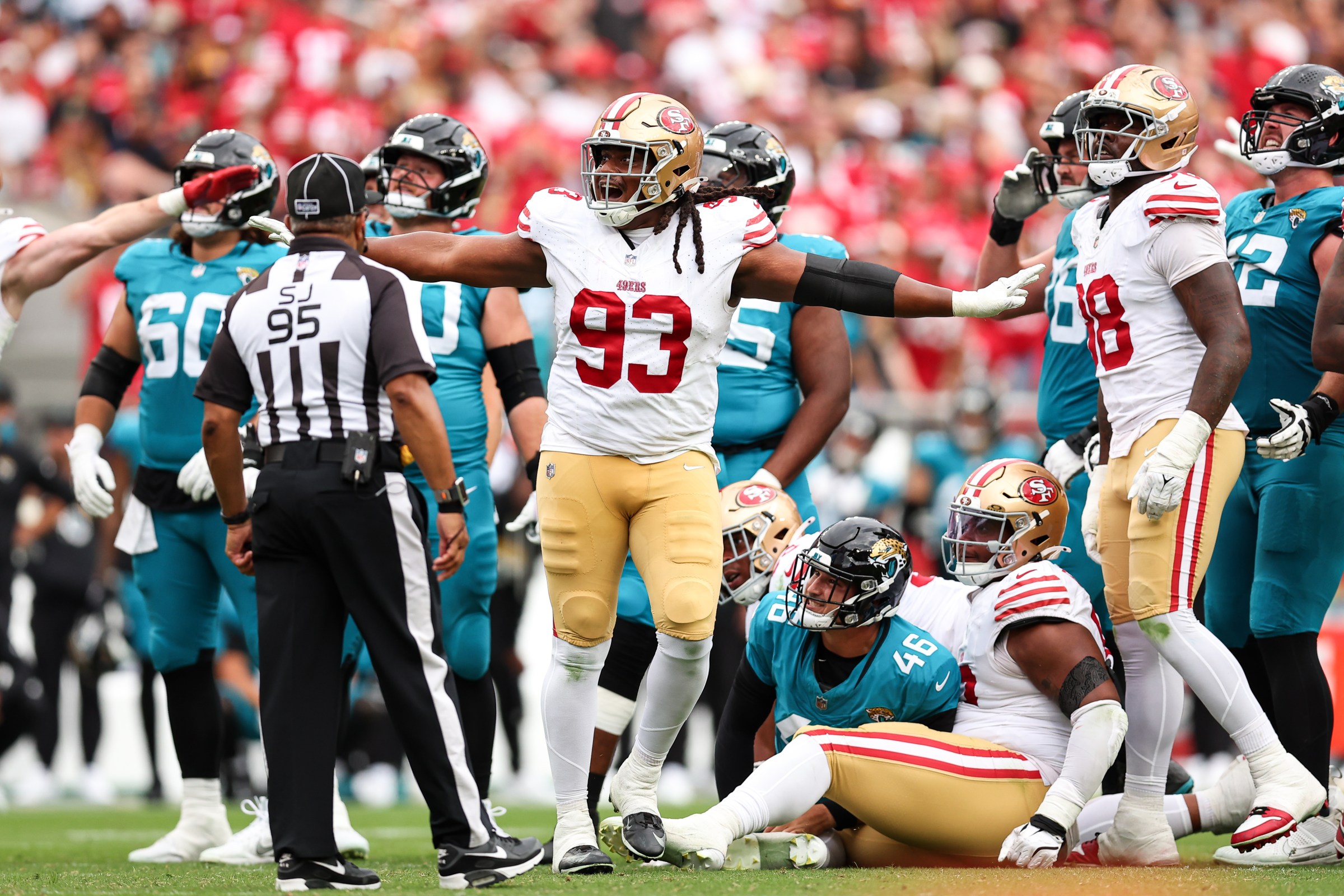 Sunday Dawg Chow (3/15): Time to bargain shop in NFL free agency