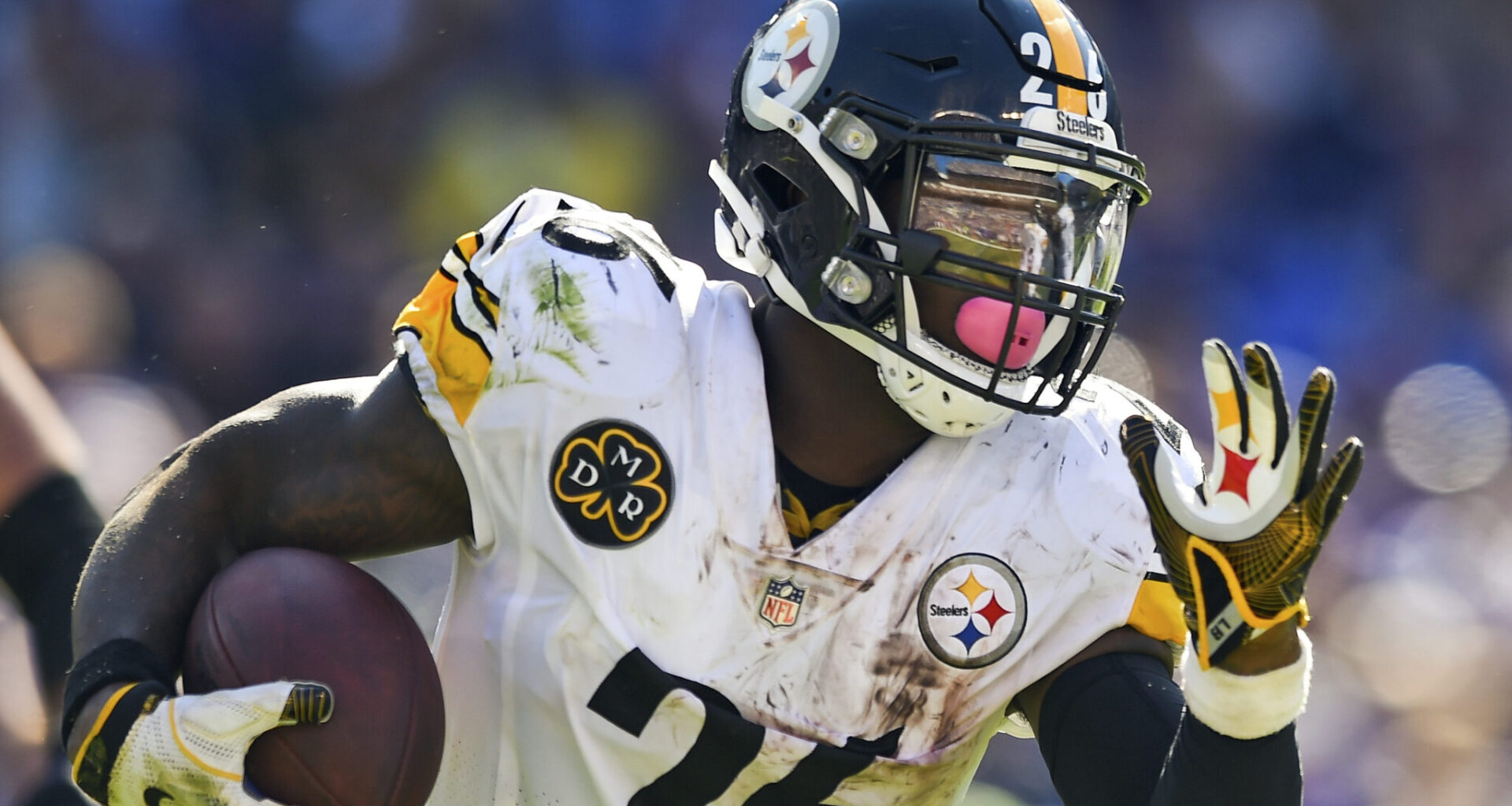 Le'Veon Bell Opens Up on How Career Ended with Steelers