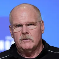 Chiefs, Andy Reid confirm key signing amid Jeremiyah Love rumors ahead of 2026 NFL Draft, keeping Mike Caliendo