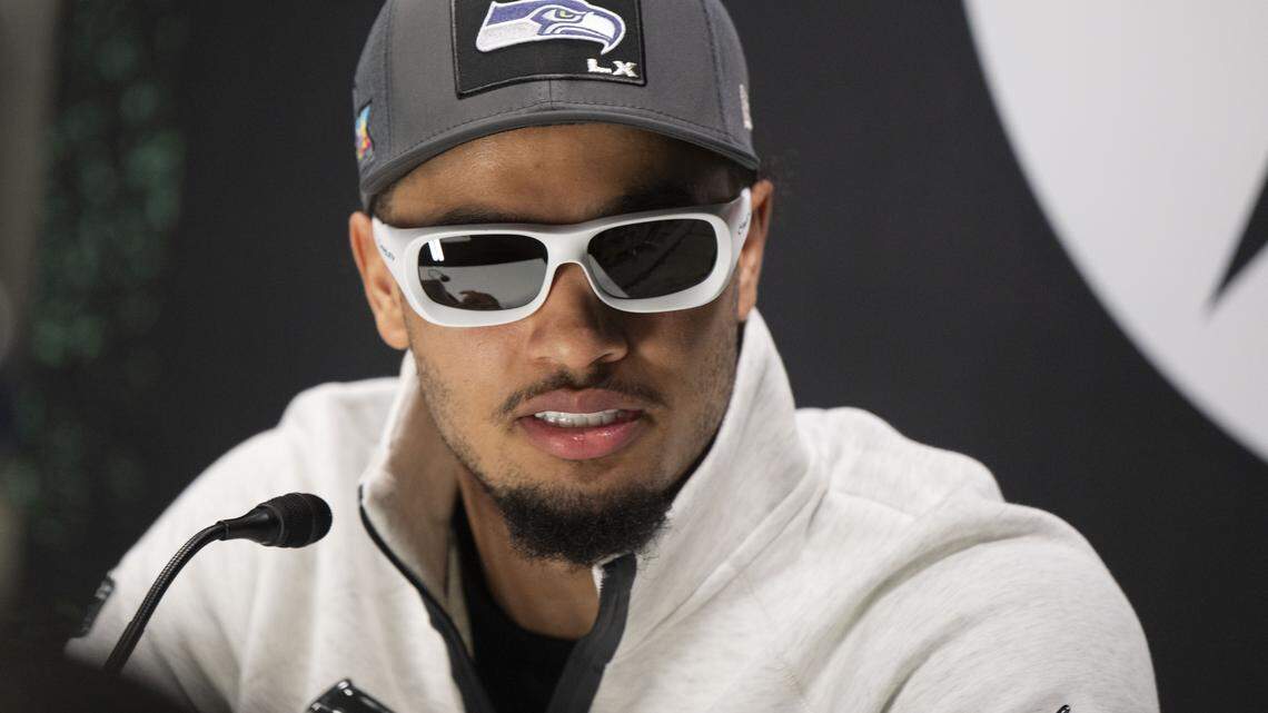 Seahawks use 5th-year options on Smith-Njigba, Witherspoon