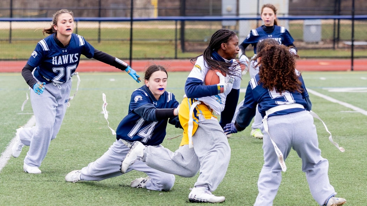 Nassau flag football powers Plainview-Old Bethpage JFK and Bellmore-Merrick tie Nassau I opener