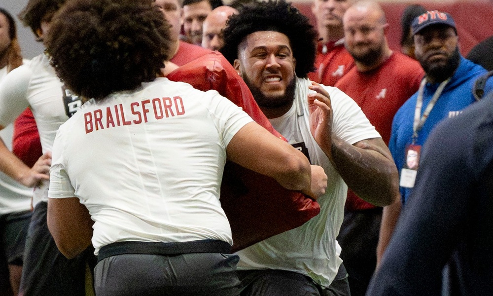 Alabama OL set to meet with Kansas City Chiefs, per report